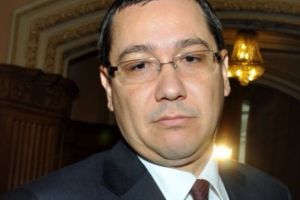 PONTA îl atacă dur pe Codrin Ştefănescu: „Un BUFON!”