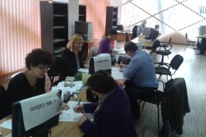Zeci de firme au fost închise, în doar o lună de criză sanitară