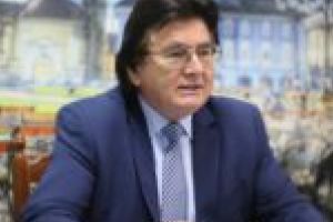 Poliţistul care l-a jignit pe fotograful Constantin Duma este cercetat disciplinar! Nicolae Robu regretă incidentul