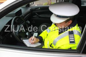 Constanta: Un sofer si pasagerii sai s-au ales cu dosare penale pentru fals in declaratii