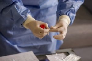 PRIMUL judeţ din România care anunţă testarea în MASĂ a populaţiei: va face 4.000 de teste pe zi!