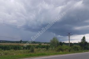 ANM a emis informare de vreme rea pentru toată ţara. Vezi cum va fi vremea la Târgovişte!