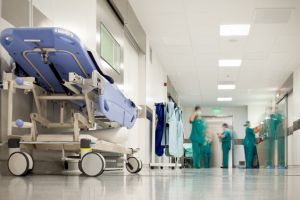 Până la această oră în România s-au înregistrat 693 de decese în rândul pacienţilor cu COVID-19