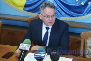 Prefectul Dan Nechifor nu va mai reveni pe funcţia de director adjunct la Direcţia Regională a Finanţelor Publice Iaşi, la finalul mandatului