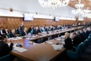 Guvernul PNL, criticat de la Bruxelles
