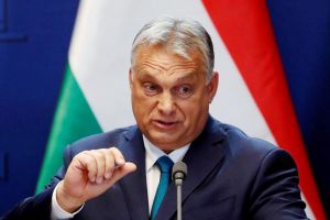 Fidesz solicită preşedintelui României să-şi ceară scuze de la maghiari şi să-şi retragă declaraţia