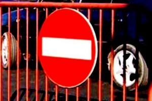 Primul oraş din România care interzice circulaţia maşinilor în 1 şi 2 mai!
