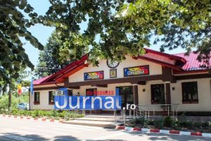 În plină pandemie, primarul din Cîrligele nu renunţă la estetic! Ultima achiziţie: flori în valoare de peste 9.000 lei cu TVA!