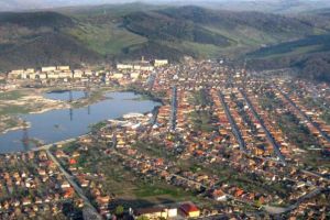Ocna Mureş: 11 persoane confirmate pozitiv, 4 vindecări şi 3 decese. Rezultat NEGATIV la retestare pentru 6 persoane