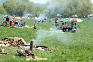Grătarul la iarbă verde de 1 Mai se amână pentru anul viitor