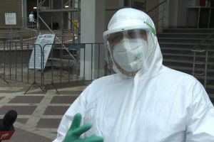 Focarul de la Suceava are şi un avantaj: majoritatea cadrelor medicale sunt acum imune la COVID-19
