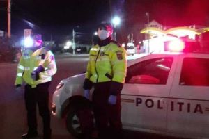 Tânăr din Vâlcea depistat de poliţiştii din Alba, în trafic, cu permisul suspendat: S-a ales cu dosar penal si amendă pentru nerespectarea Ordonanţei Militare