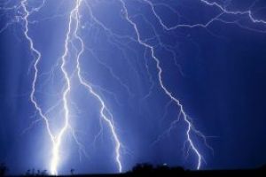 Cod galben de ploi şi descărcări electrice pentru Ulmeni, Băiţa de Sub Codru, Băseşti, Asuaju de Sus, Oarţa de Jos, Bicaz şi Ariniş