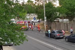Accident cu victime pe Coşbuc. Șoferul vinovat era băut