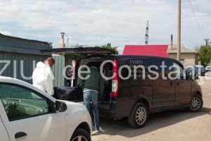 Caz socant la iesire din Constanta. O femeie, gasita decedata in casa de catre sotul acesteia (galerie foto+video) 