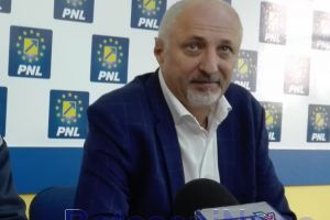 Costel Șoptică, liderul PNL Botoşani: Solicităm preşedintelui PSD al Consiliului Judeţean dar şi consilierilor judeţeni majoritar să lase deoparte politica