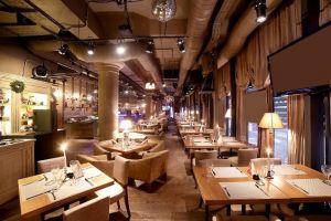 Horeca cere redeschiderea restaurantelor şi teraselor – Printre reguli, maxim 8 persoane la o masă