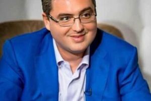 Şpagă la plic, refuzată: Un controversat primar le-a dat câte 1.000 dolari medicilor români care au mers în Moldova să ajute în criza COVID (VIDEO)