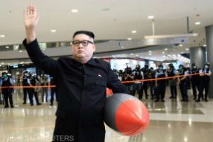 Liderul nord-coreean Kim Jong Un şi-a făcut apariţia în public după trei săptămâni de absenţă