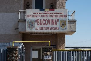 Șeful ISU Câmpulung Moldovenesc şi încă opt subalterni, internaţi în spital cu COVID-19