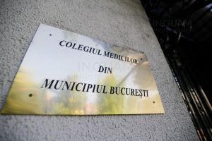 Colegiul Medicilor din Municipiul Bucuresti semnaleaza  lipsa mijloacelor de protectie si a testarilor periodice  
