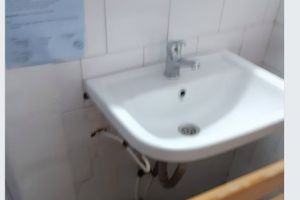 Strigătele disperate ale unei asistente medicale din Botoşani: Cadrele medicale, bătaia de joc a sistemului sanitar în România