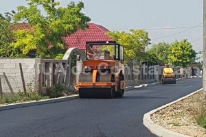 Drumurile de pamant din comuna Ion Corvin, impietruite de Mural Serv SRL din Mogosoaia (document)