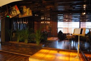 Care vor fi etapele şi condiţiile deschiderii restaurantelor?