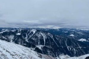 Meteo: Lapoviţă şi ninsoare în zona înaltă din Maramureş