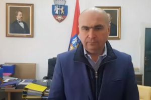 Bolojan fără semnal: De ce şi-a amânat primarul de Oradea declaraţia de presă de pe Facebook