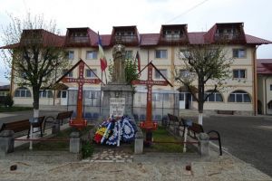 63 de rezidenţi şi nouă angajaţi testaţi pozitiv COVID-19, la Căminul de bătrâni din ...