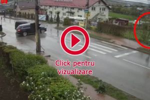 Dubă a Jandarmeriei, implicată într-un accident la ieşirea din Suceava spre Siret