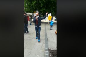 Coronavirusul nu afectează libertatea de exprimare în Germania. Protest împotriva vaccinării obligatorii