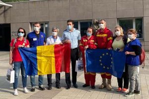 Careu de aşi: Povestea emoţionantă a voluntarilor orădeni care au mers în misiune în Italia lovită de coronavirus (FOTO)