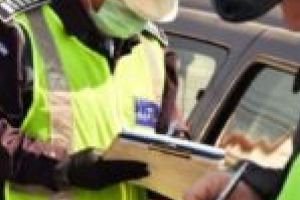 Peste 400 de amenzi aplicate şoferilor cărăşeni în doar trei zile. Viteza rămâne cap de listă