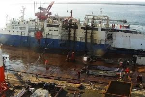 Decizie surpriza a instantei cu privire la procesul dintre proprietarul navei Queen Hind si CN APM Constanta