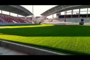 Primăria anunţă că s-au rezolvat problemele privind GAZONUL de pe Stadionul UTA. Lucrările continuă