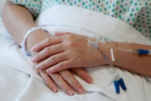 Apel disperat al unei botoşănence: Sora mea are nevoie de sânge. Rog să ne ajutaţi