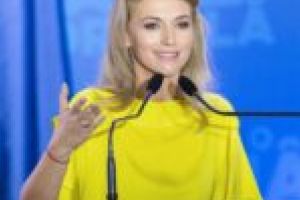 „Este oare o zi pe Pământ în care cei de la PSD să nu-şi dea cu părerea despre lucruri foarte serioase fără a avea proprietatea termenilor?”
