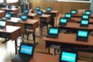 Atunci când educaţia nu are prioritate! Proiectul „Tablete pentru elevii Şagului” a fost respins