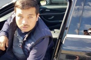 ATENȚIE! Mureşean căutat de Poliţie pentru scuiparea şi agresarea unui tânăr!