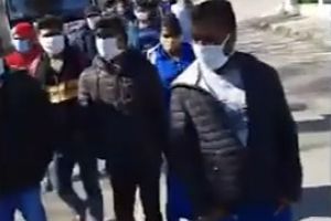 Unul dintre cei 42 de angajaţi daţi afară de firma din Botoşani: Cerem să fim ajutaţi. Ne este frică!
