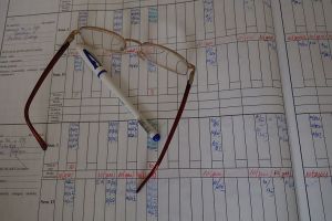 Sfârşit de an şcolar de la distanţă la Sibiu – Profesorii au aflat până când trebuie să încheie mediile elevilor