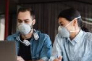 Măsuri de relaxare versus responsabilitate! Temă de discuţie, propusă de medicul Virgil Musta pe grupul City Doctors