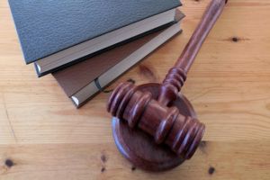 Lovitură de la CCR: Amenzile date în timpul stării de urgenţă sunt neconstituţionale