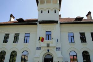 Anunţ licitaţie – Vânzare prin licitaţie publică a unor imobile terenuri, proprietate privată a oraşului Geoagiu, situate în intravilanul oraşului Geoagiu