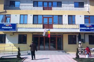 Un litigiu privind achizitiile publice intre o localnica si primaria Tuzla a ajuns in atentia magistratilor de la Tribunalul Constanta
