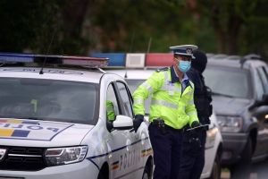 Sute de amenzi pentru şoferii indisciplinaţi, pe drumurile din Timiş