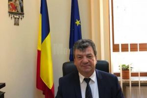 Virginel Iordache: Ministerul Educaţiei ignoră problemele reale din învăţământ şi se ...