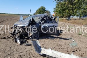 Accident pe DN3, intre Viisoara si Pietreni. In masina se aflau patru tineri din Navodari. A intervenit elicopterul 